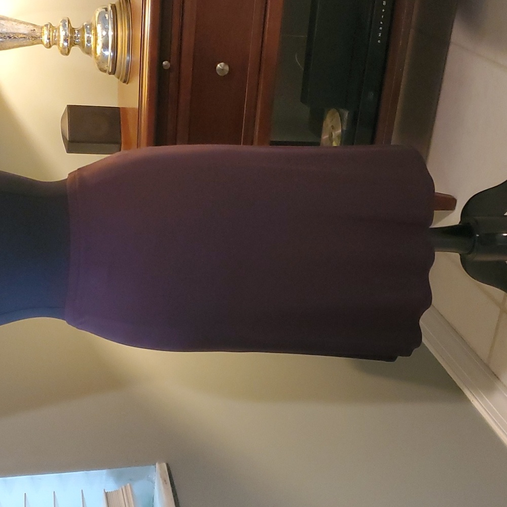 Skirt - Picture 3 of 3